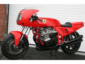 Ferrari 900. Фото с сайта motorcyclenews.com