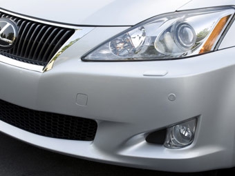 Lexus IS. Фото Lexus