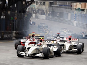 Старт первой гонки GP2 Series в Монако, 2009. Фото GP2 Series