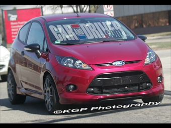 Фото Car and Driver