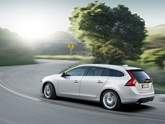 Volvo V60. Фото Volvo