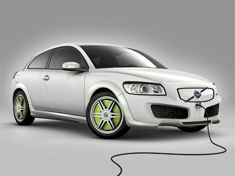 Гибридный Volvo C30 ReCharge. Фото Volvo