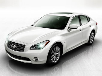 Infiniti M35 Hybrid. Фото Infiniti