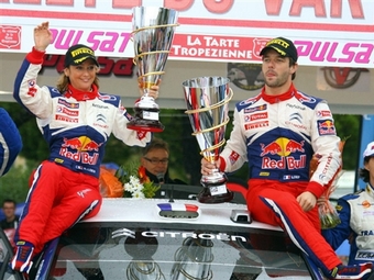 Чемпион WRC-2009 Себастьен Леб. Фото (c) <a href="http://lenta.ru/info/afp.htm">AFP</a>