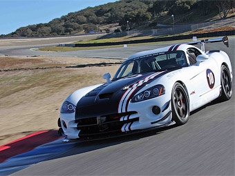 Dodge Viper SRT-10 ACR-X. Фото Dodge