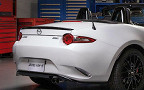 Тизер Mazda MX-5 с тюнинговыми элементами. Фото Mazda