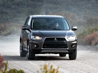 Mitsubishi Outlander. Фото Mitsubishi Motors
