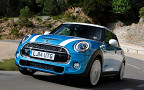 MINI Cooper 5 door. Фото MINI