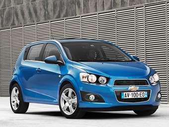  Chevrolet Aveo.  Chevrolet