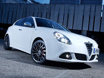 Alfa Romeo Giulietta    240 ..