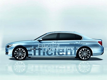 Гибридная версия BMW 7-Series. Фото компании BMW