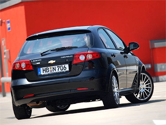 Chevrolet Lacetti. Фото Chevrolet