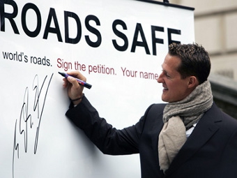 Михаэль Шумахер. Фото Make Road Safe