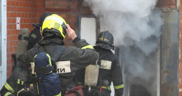Названа наиболее вероятная причина пожара в жилом доме в Приморье
