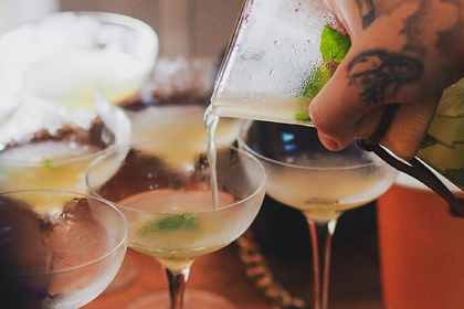 Диетолог назвала способ замедлить опьянение от алкоголя