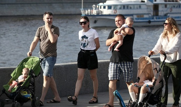 
Каждая пятая семья в России тратит больше, чем зарабатывает
