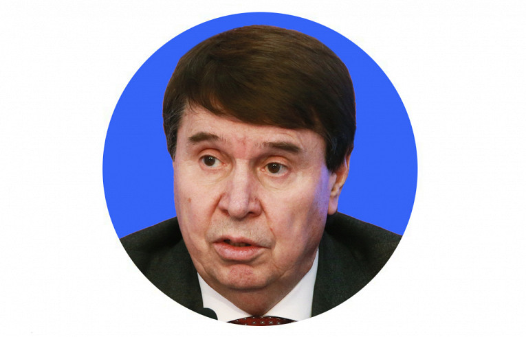 «Похоже на блеф». В РФ отреагировали на слова Макрона о возможной отправке войск на Украину