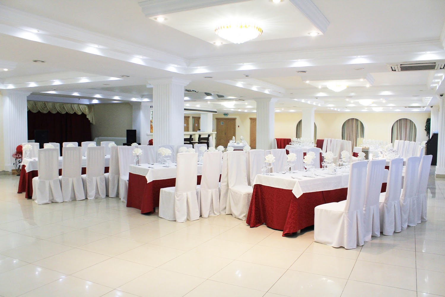 Фото ресторана от Афиши — De Luxe Hall