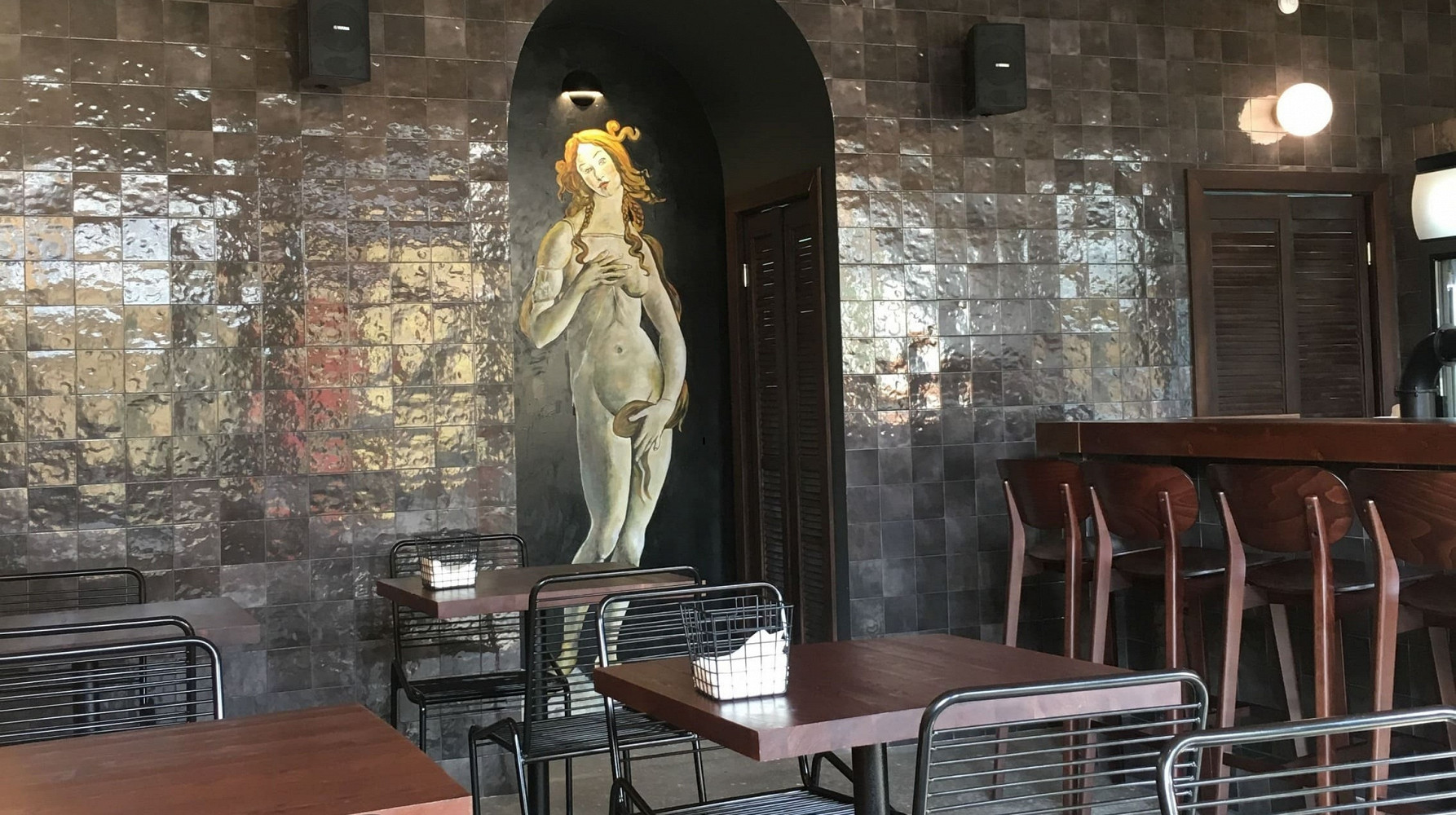 Фото ресторана от Афиши — Camorra pizza e birra