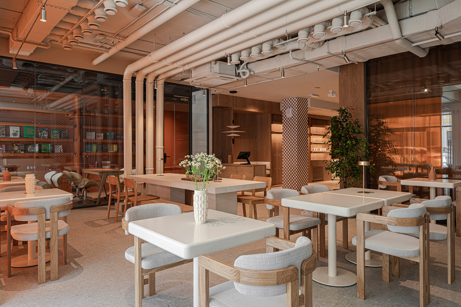 Фото ресторана от Афиши — Look Up Café & Shop