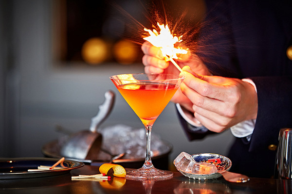  Cosmopolitan