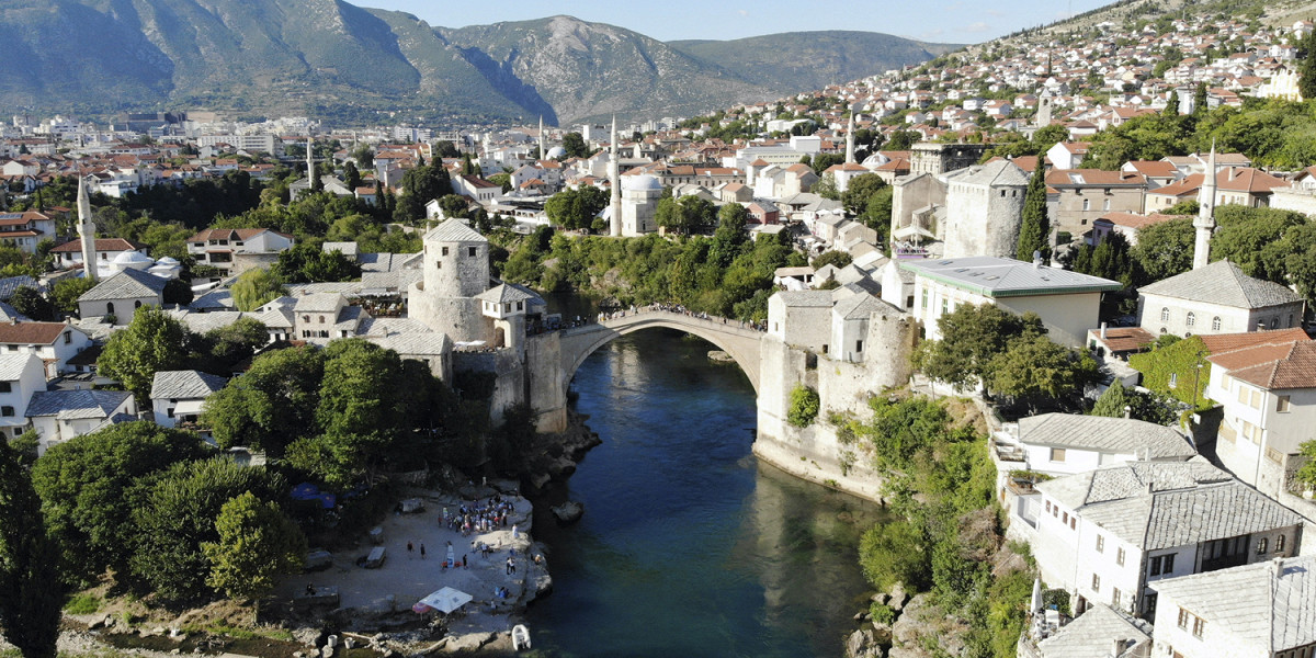 Босния и Герцеговина: как есть, молиться, любить по-балкански
