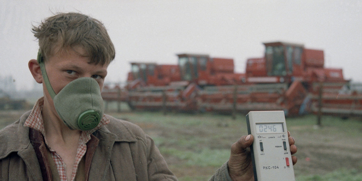 Точка распада: Дмитрий Захаров — о том, как мы все стали «чернобыльскими детьми»