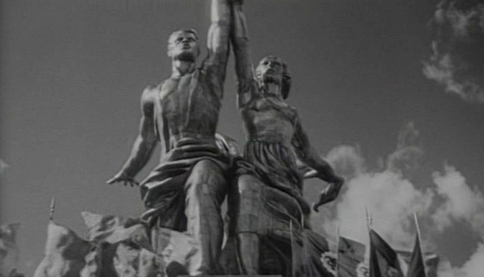 Кино: «Здравствуй, Москва!» Кино: «Здравствуй, Москва!»