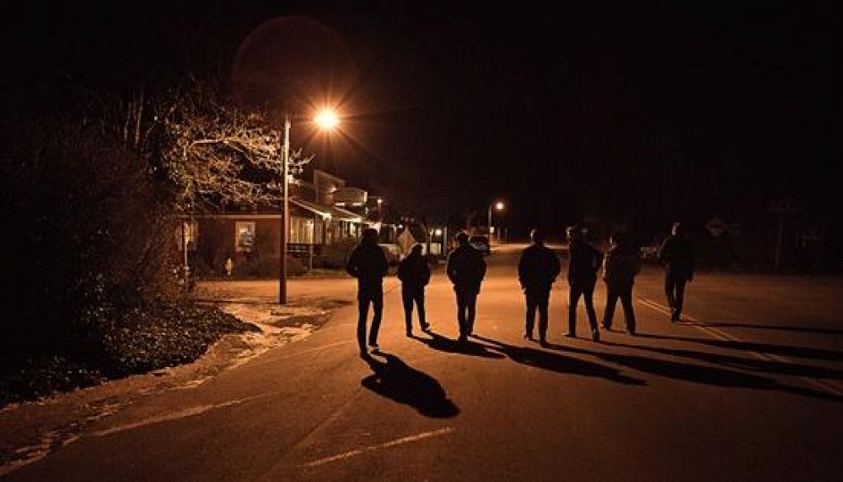 Кино: «Без света» Кино: «Без света»