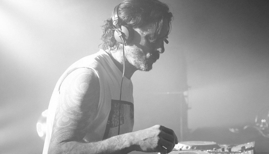 Концерты: «Monasterio Rave»: Dax J, Manni Dee, Oscar Mulero, Perc Концерты: «Monasterio Rave»: Dax J, Manni Dee, Oscar Mulero, Perc