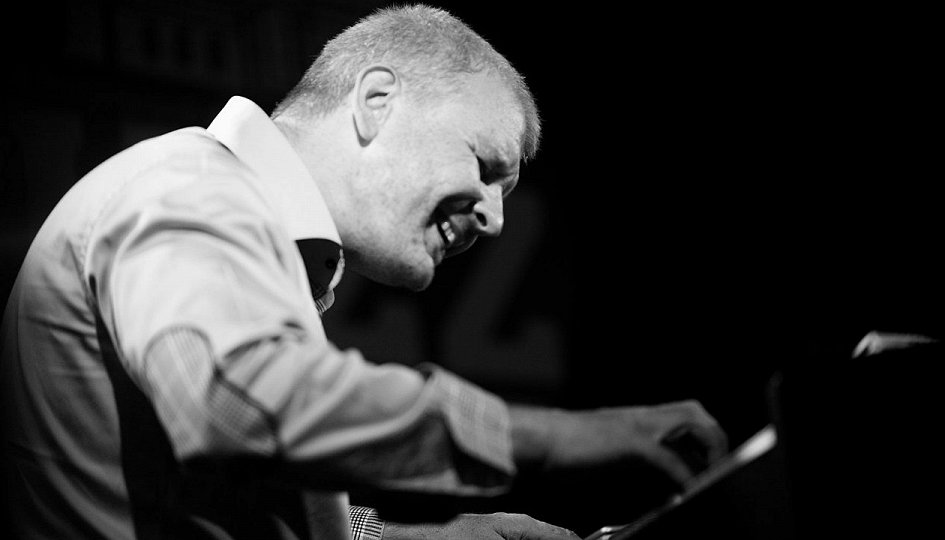 Концерты: «Live Jazz Jam Session»: Андрей Руденко Концерты: «Live Jazz Jam Session»: Андрей Руденко