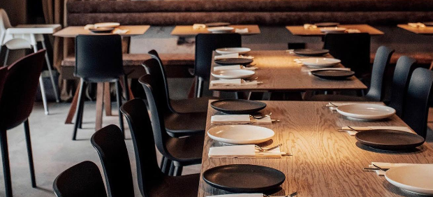 fitcher: Сидя на пороховой бочке: рестораны о пустых заведениях, доставке и возможном закрытии