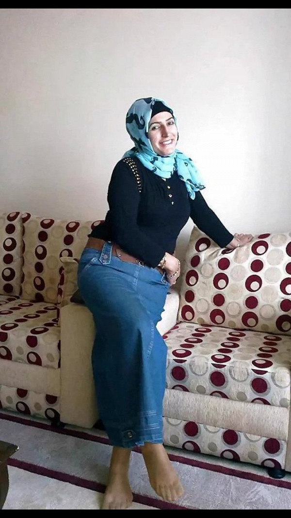 Hijab feet sorgusuna uygun resimleri bedava indir