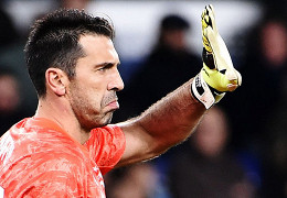 Mfdwh4eq0l0fem Буффон джанлуиджи (gianluigi buffon) футбол вратарь италия 28.01.1978. https sport rambler ru person buffon dzhanluidzhi