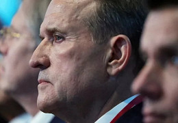 Обострение в Донбассе связали с санкциями против Медведчука