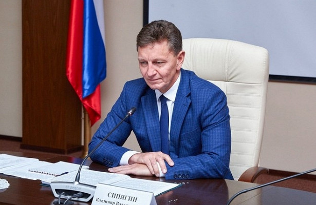 Губернатор уехал. Губернатор уехал