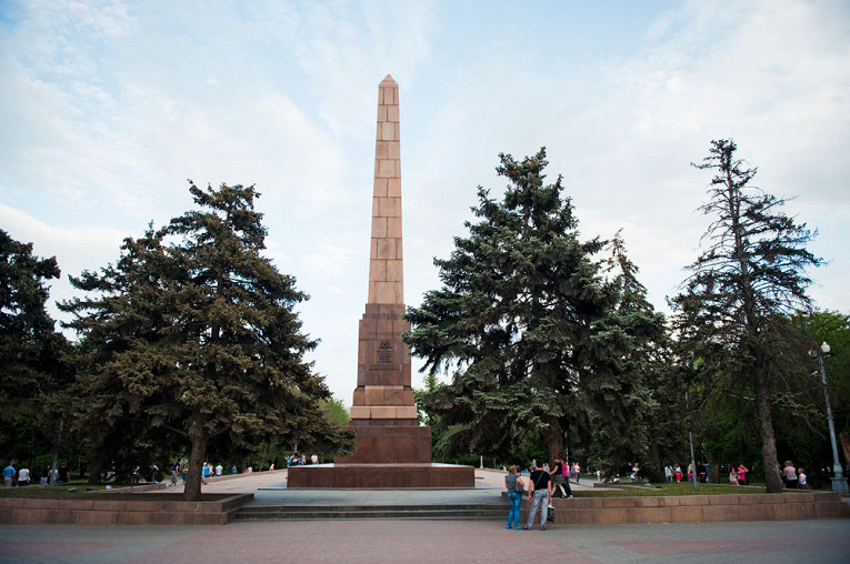 Площадь павших борцов фото