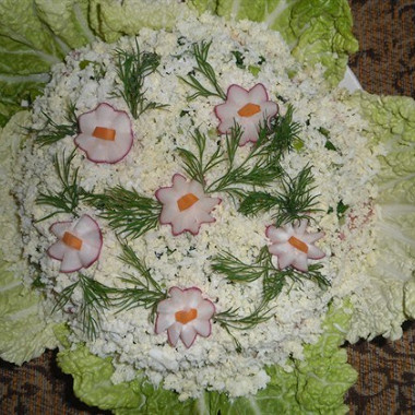 Рецепт Слоеный весенний овощной салат