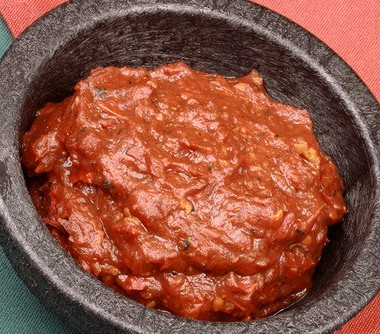 Фото рецепт Острый томатный соус с перцами хабанеро
