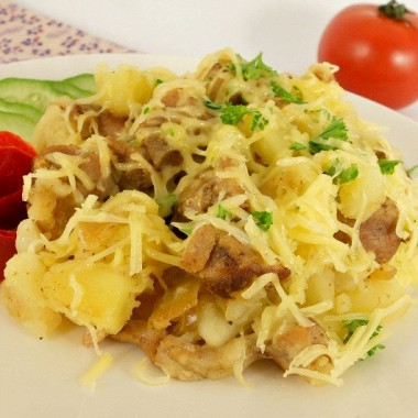 Рецепт Картофель с индюшиным мясом и сыром