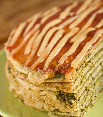 Рецепт Блинный пирог с травами и грибной начинкой