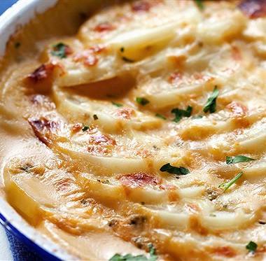 Рецепт Картофель с соусом бешамель