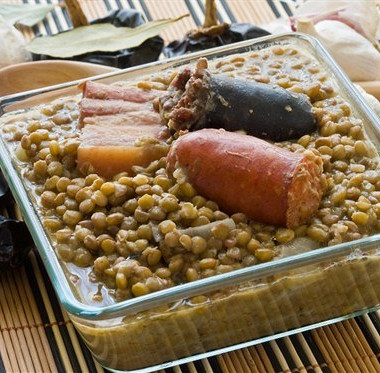Рецепт Чечевица с сосисками