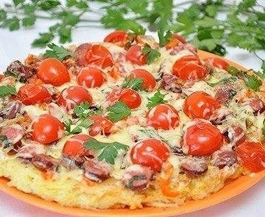 Рецепт Картофельная пицца с колбасками