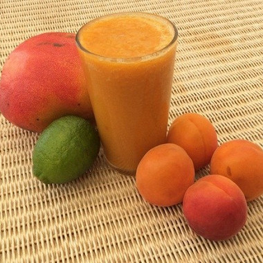 Рецепт Абрикосово-манговый смузи