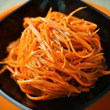 Рецепт Домашняя морковча с кальмаром