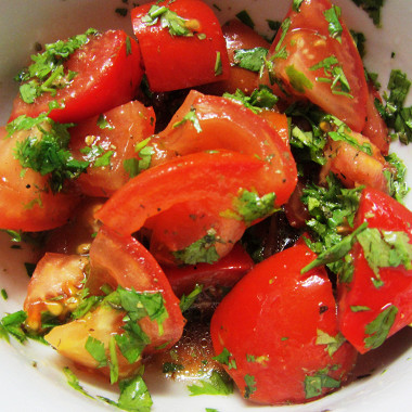 Рецепт Салат из помидоров с зеленью