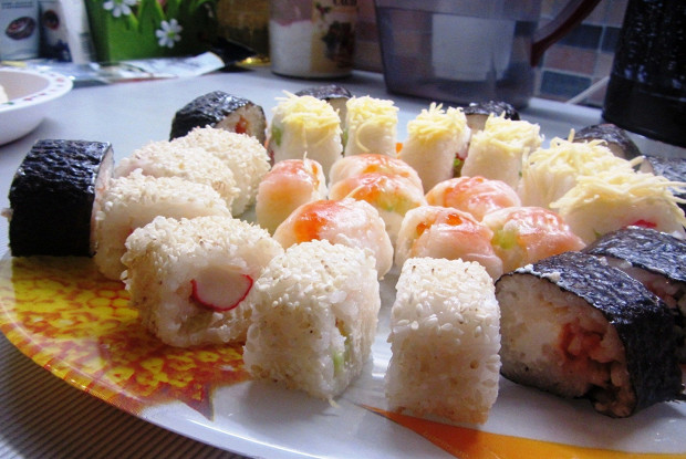 Роллы в рисовой бумаге