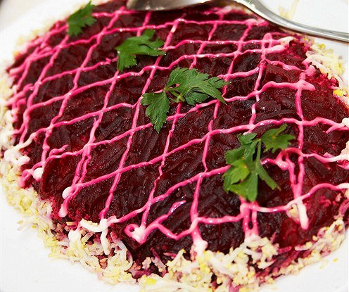 Сельдь под шубой с орехами