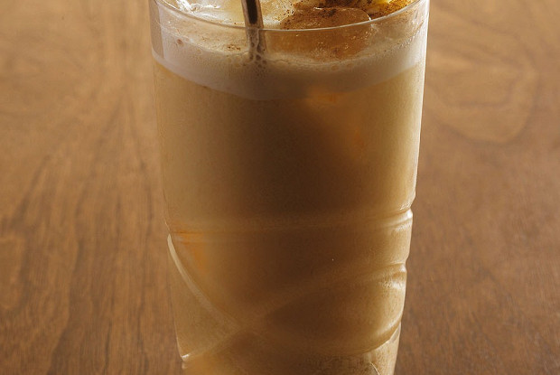 Коктейль «Пинья-колада» (Piña Colada)